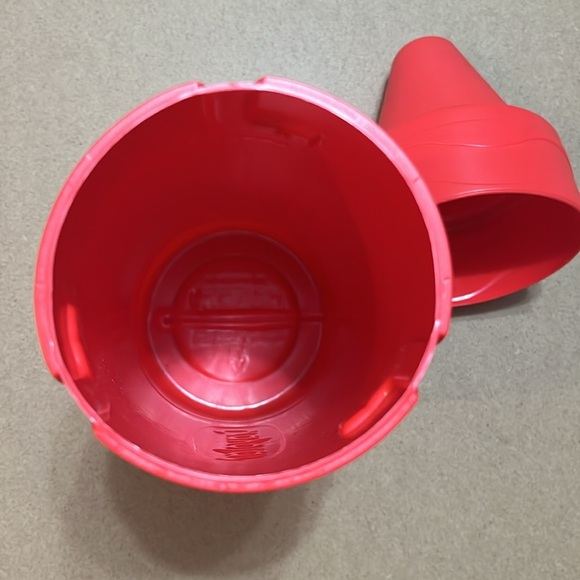 Crayon Container - Picture 7 of 7